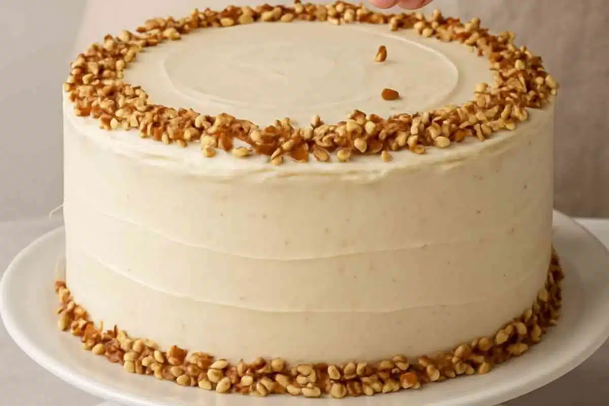 Decorate Cake